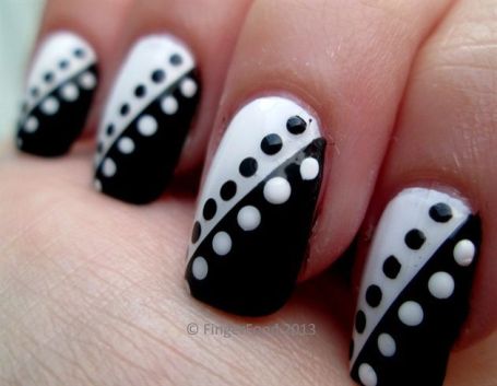 Black And White Nail Art8