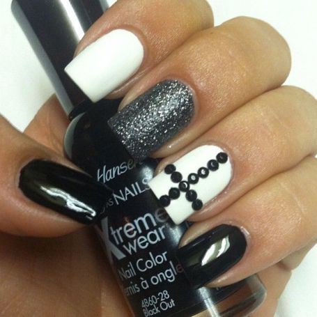 10 Best Black And White Nail Art Designs I Fashion Styles