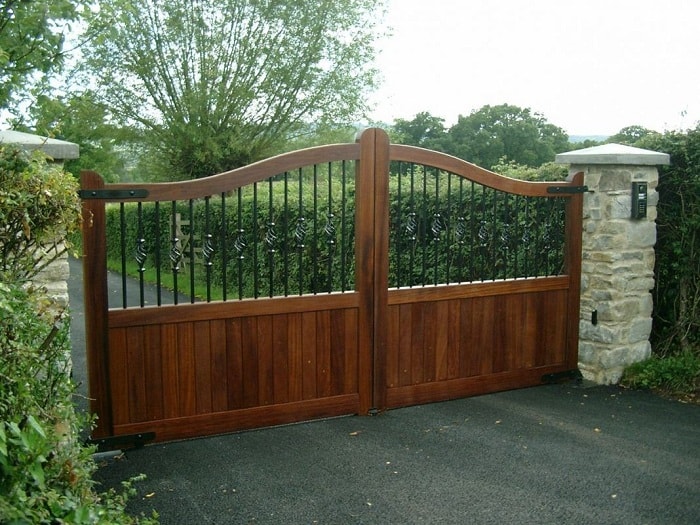 Wooden Entrance Gates