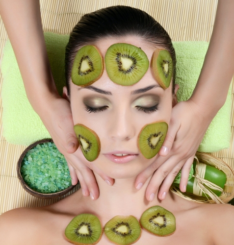 Kiwi Fruit face PAck