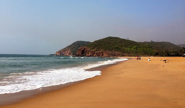 yarada-beach_vizag-tourist-places