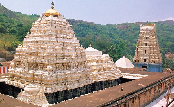 simhachalam-temple_vizag-tourist-places