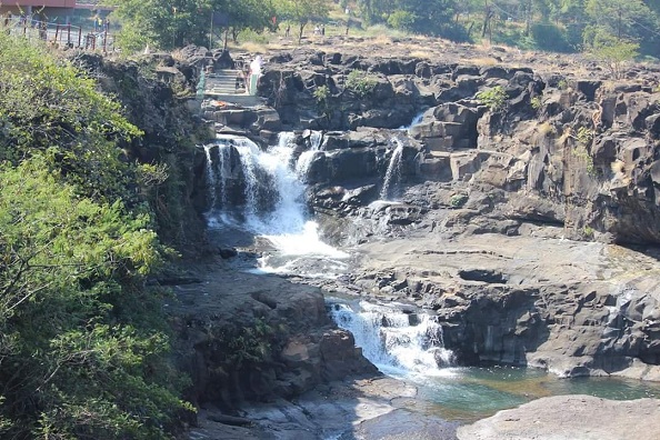 Randha Waterfall