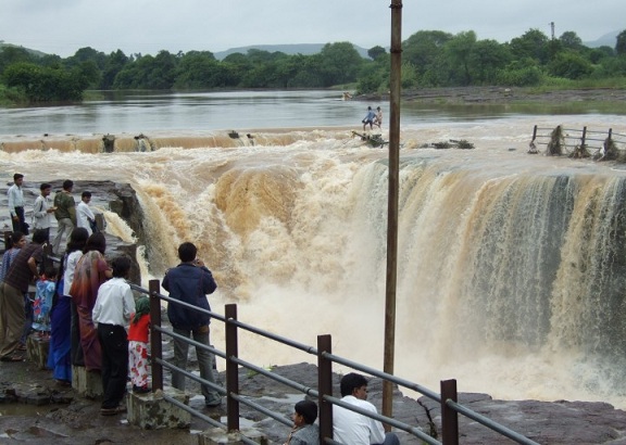 Someshwar Waterfall