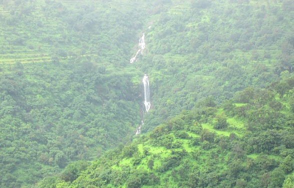 Bhilar Falls: The Beautiful One