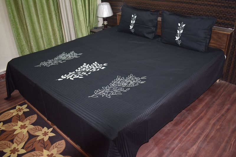 Latest Black Bed Sheet Designs