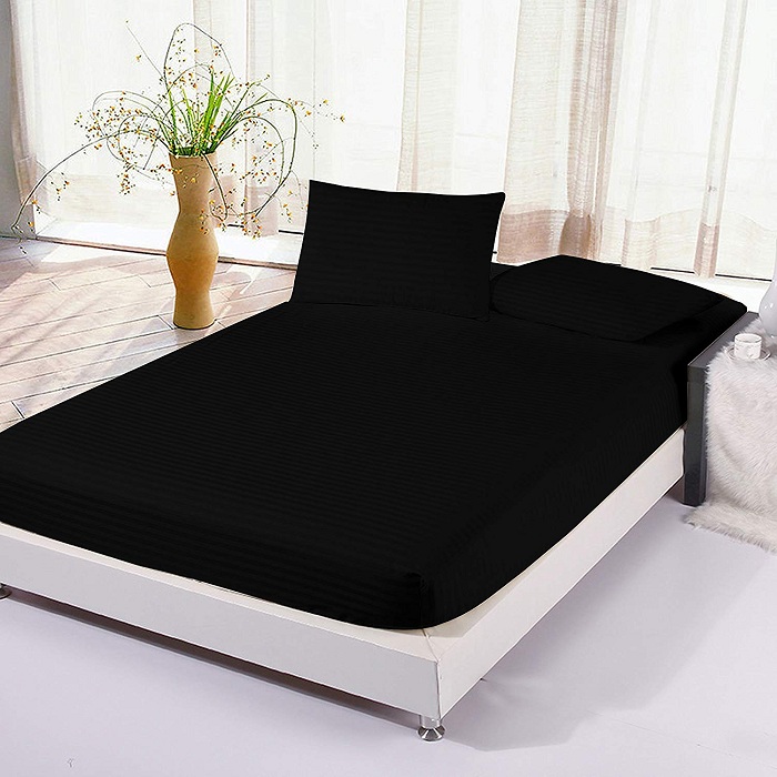 black fitted bed sheet