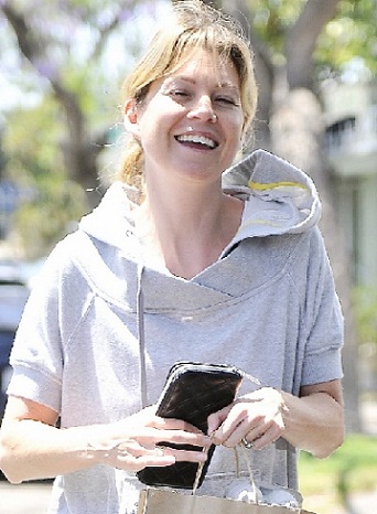 Ellen Pompeo without Makeup 5