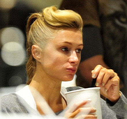 Paris Hilton without makeup10