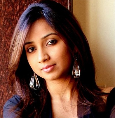 Playback singer Shreya Ghoshal latest cute still