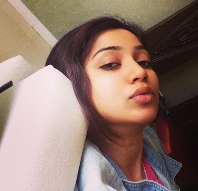 Shreya Ghoshal without makeup8