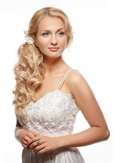 Bridal hairstyles for reception