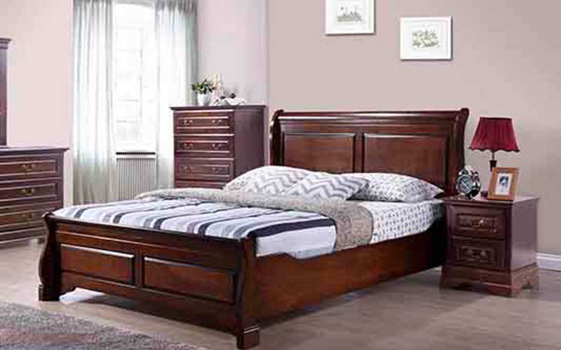 sleigh beds