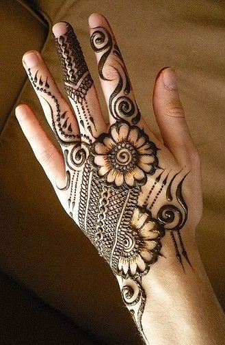 floral arabic mehendi design