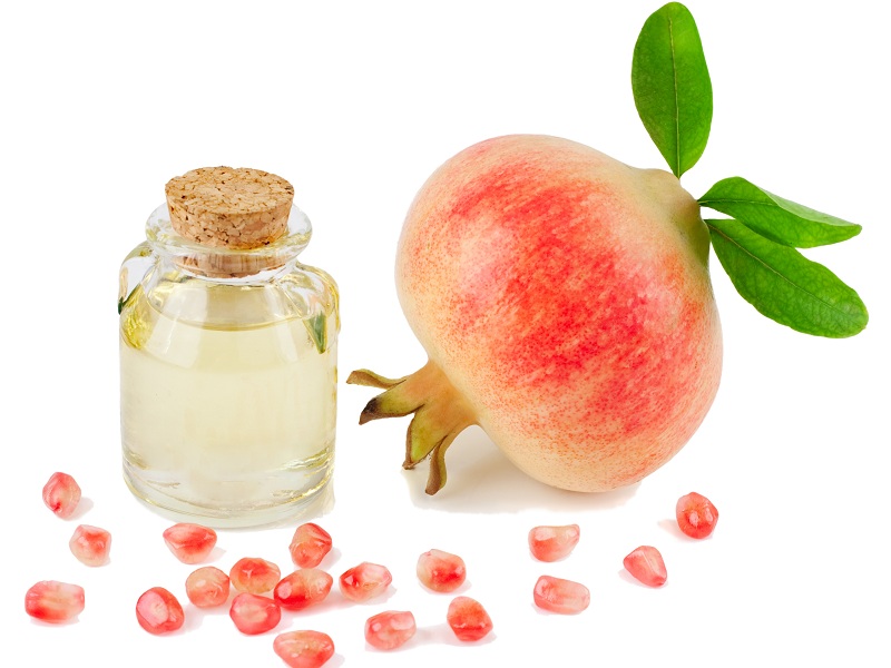 Pomegranate Seed Oil Benefits