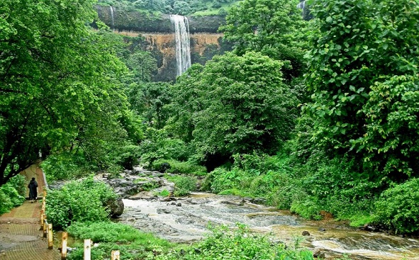 waterfalls in goa