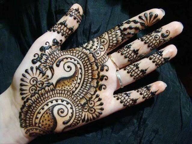 EASY MEHENDI DESIGN