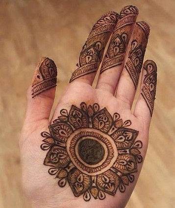 circular Mehndi Patterns