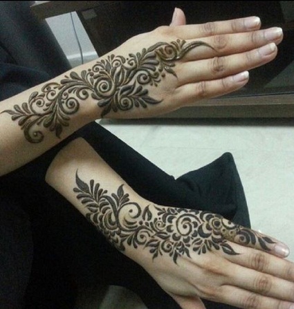 Flowers Mehndi Design