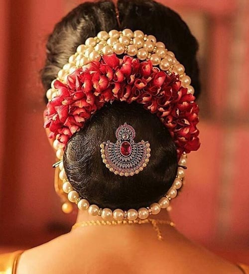 Gajra Hairstyles 10