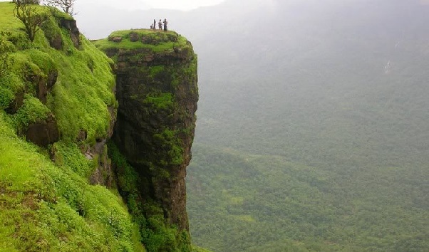 honeymoon places in maharashtra