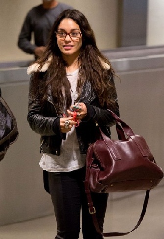 Vanessa Hudgens without Makeup5