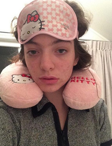 Lorde without makeup4