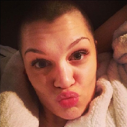 Jessie J without makeup 3