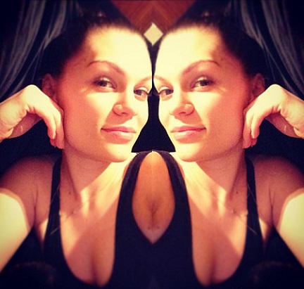 Jessie J without makeup 7