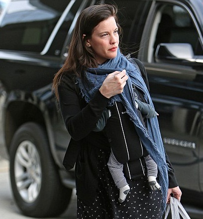 Liv Tyler without makeup4