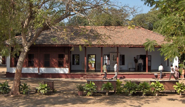 sabarmati-ashram_gujarat-tourist-places