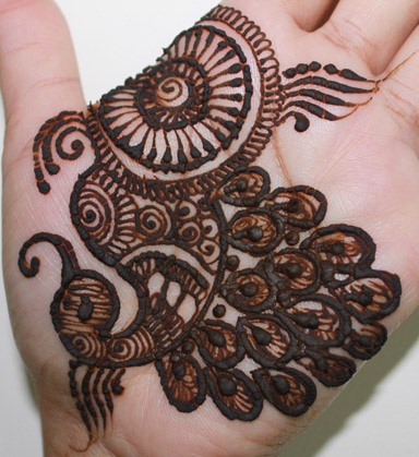 Palm Peacock Mehndi Design