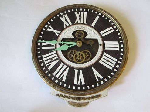 Black Quartz Clock