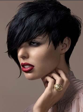 Exquisite and Modern Looking Mushroom Haircut