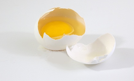 Rotten Eggs For Damaged Hair