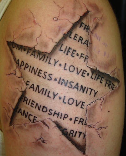 Cracked skin 3D tattoo design