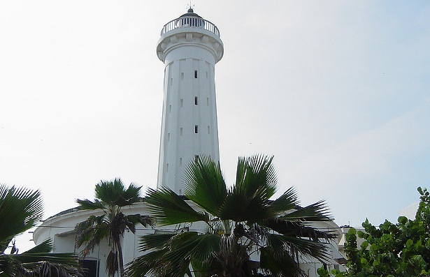 19th-century-light-house_pondicherry-tourist-places