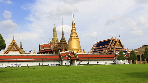 temple-of-the-emerald-buddha_thailand-tourist-places