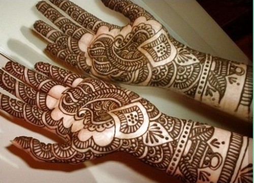 black mehndi designs