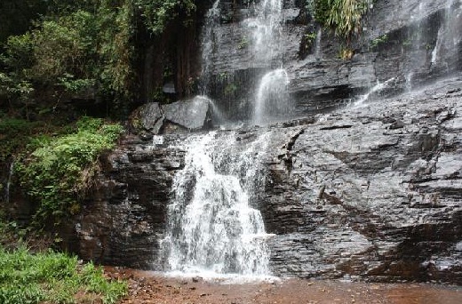 Jhari falls Or Buttermilk Falls