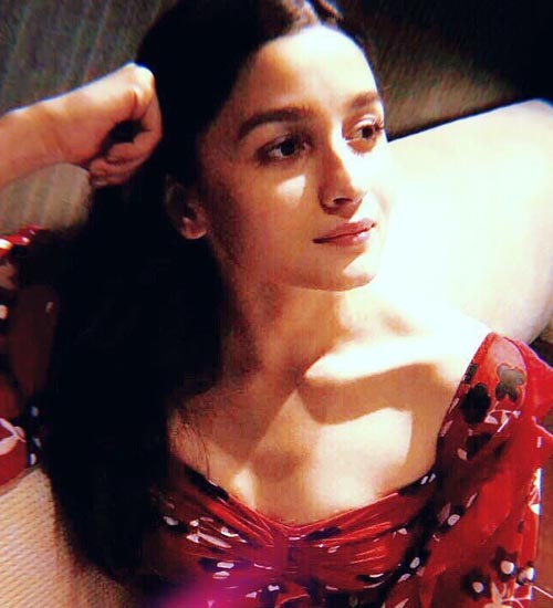 Alia Bhatt Without Makeup 3