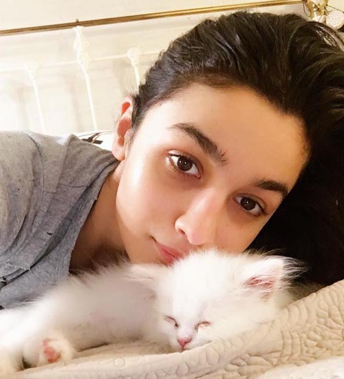 Alia Bhatt Without Makeup 4