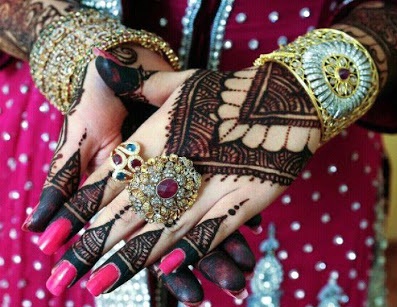 colorful-hand-mehendi-design-by-asha-savla13