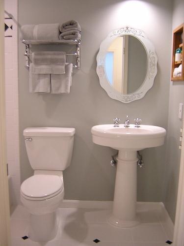 Simple white bathroom