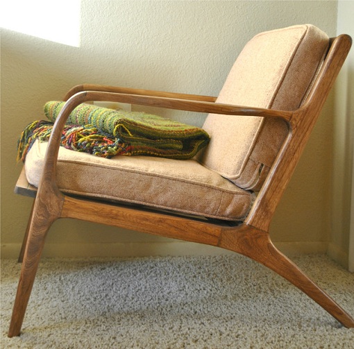 Vintage Lounge Chair