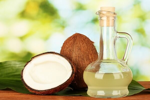 Coconut Oil For Glowing Skin