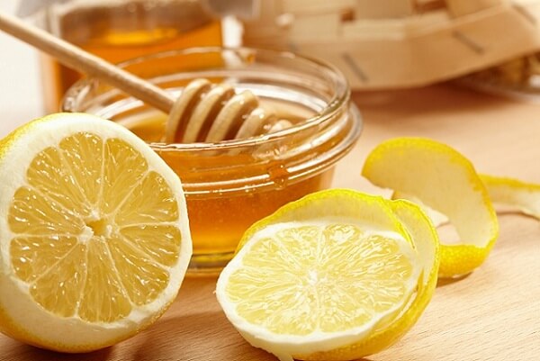 Lemon And Honey for Glowing Skin