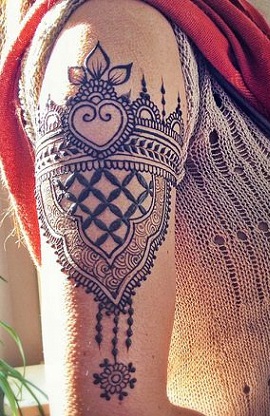 leafy-crest-mehndi-design-for-arms-11