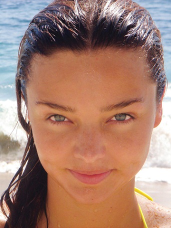 Miranda Kerr without makeup3