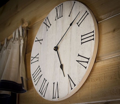 Rustic Clock for Kitchen